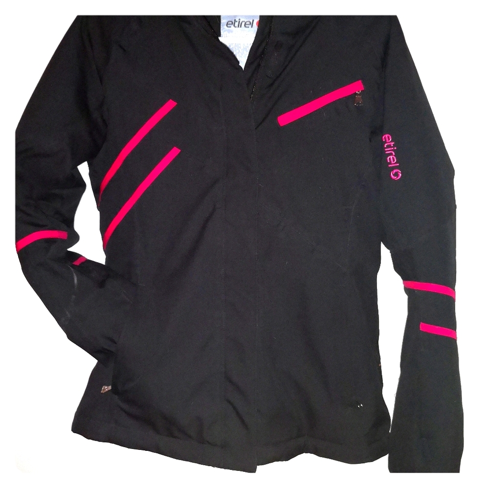 Ensemble de ski Etirel. Manteau + pantalon